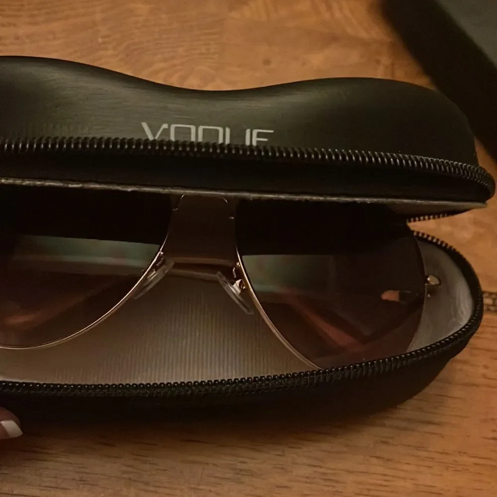 🎃 - ROSE GOLD Sun Glasses!